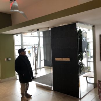AGC Glass Contractors - Glass board up service - Windows Installation Near Me - Alexandria, Virginia AGC Glass Contractors - Glass board up service - Windows Installation Near Me - Alexandria, Virginia