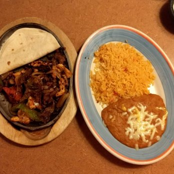 Campestre - Fajitas meats and beans and rice - Mexican Near Me - Beckley, West Virginia Campestre - Fajitas meats and beans and rice - Mexican Near Me - Beckley, West Virginia