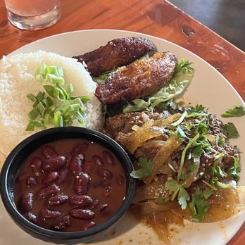 Lola's Lounge - Bistec Plate (steak with caramelized onions) - Spanish Near Me - Sacramento, California Lola's Lounge - Bistec Plate (steak with caramelized onions) - Spanish Near Me - Sacramento, California