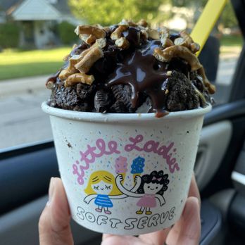 Little Ladies Soft Serve - Margot sundae - Food Trucks Near Me - Westerville, Ohio Little Ladies Soft Serve - Margot sundae - Food Trucks Near Me - Westerville, Ohio