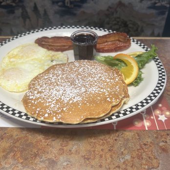 Black Bear Diner Mesquite - Breakfast special 2 eggs, Bacon and 2 delicious pancakes. Hubby says they taste so good you almost don't need syrup. - Diners Near Me - Mesquite, Texas Black Bear Diner Mesquite - Breakfast special 2 eggs, Bacon and 2 delicious pancakes. Hubby says they taste so good you almost don't need syrup. - Diners Near Me - Mesquite, Texas