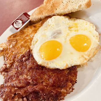 Al's Super Cafe - Corned Beef Hash and Eggs - American Near Me - San Francisco, California