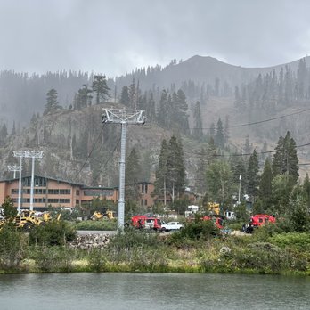 Palisades Tahoe Alpine Lodge - Alpine Meadows busy completing construction to connect with Palisades Tahoe - Ski Resorts Near Me - Alpine Meadows, California