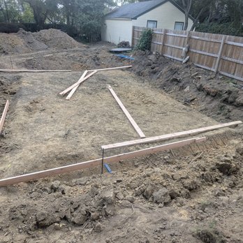 Keystone Landscaping And Construction - Slab frame 20 in below the driveway - Landscaping Near Me - Souderton, Pennsylvania Keystone Landscaping And Construction - Slab frame 20 in below the driveway - Landscaping Near Me - Souderton, Pennsylvania