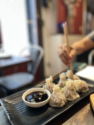 Jiang's Kitchen 疆湖 - Halal Chinese Food by null