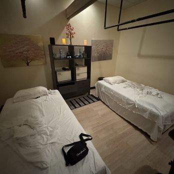 Manorah Thai Massage - Couples room - Massage Therapy Near Me - Rancho Cucamonga, California Manorah Thai Massage - Couples room - Massage Therapy Near Me - Rancho Cucamonga, California