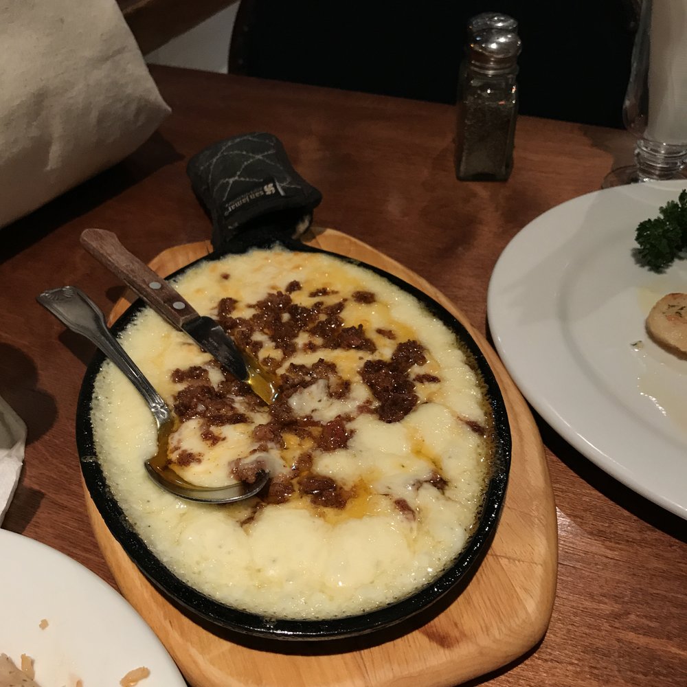 Sandra's Restaraunt - Queso fundido con chorizo - Seafood Near Me - Puerto Nuevo, BCN Sandra's Restaraunt - Queso fundido con chorizo - Seafood Near Me - Puerto Nuevo, BCN