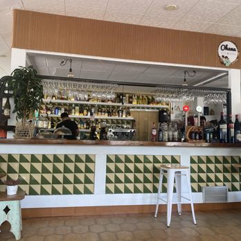 Ohana Restaurant - Bar - Food Court Near Me - Sitges, B