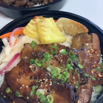 Savory Crust - Asian Sesame Pork - Empanadas Near Me - Morton Grove, Illinois Savory Crust - Asian Sesame Pork - Empanadas Near Me - Morton Grove, Illinois