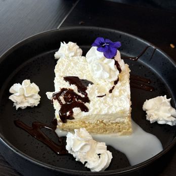 El Tule Authentic Mexican and Peruvian Restaurant - Tres leches - Mexican Near Me - Lambertville, New Jersey El Tule Authentic Mexican and Peruvian Restaurant - Tres leches - Mexican Near Me - Lambertville, New Jersey