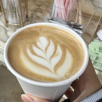 Superbloom - Hot vanilla latte - Coffee & Tea Near Me - San Diego, California Superbloom - Hot vanilla latte - Coffee & Tea Near Me - San Diego, California
