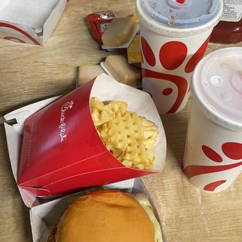 Chick-fil-A - Fast Food Near Me - Woburn, Massachusetts