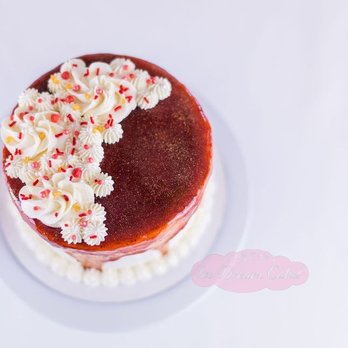 Ice Dream Cakes - Strawberries & Cream ice cream cake by Ice Dream Cakes - Custom Cakes Near Me Ice Dream Cakes - Strawberries & Cream ice cream cake by Ice Dream Cakes - Custom Cakes Near Me