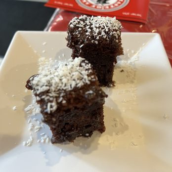 Taste of Akko - Dessert: chocolate cake - Kosher Near Me - Brooklyn, New York