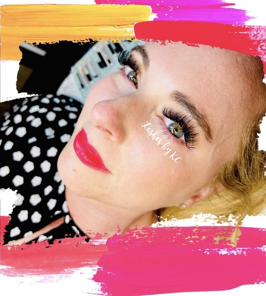 Live Lash Love Logo