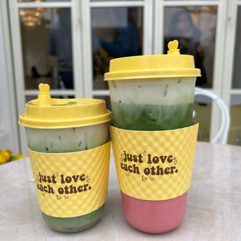 La La Land - Strawberry matcha - Coffee & Tea Near Me - Glendale, California La La Land - Strawberry matcha - Coffee & Tea Near Me - Glendale, California