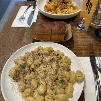 Forma Pasta Factory - Pasta Shops Near Me - Brooklyn, New York Forma Pasta Factory - Pasta Shops Near Me - Brooklyn, New York