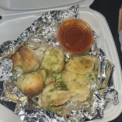 Garlic knots