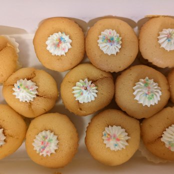 Suzu’s Bakery - Bakeries Near Me - Champaign, Illinois