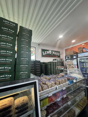 Starbread Bakery by null