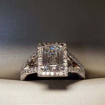 JB Jewelers - Engagement ring - Jewelry Near Me - Orlando, Florida JB Jewelers - Engagement ring - Jewelry Near Me - Orlando, Florida
