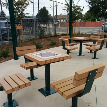 Siempre Verde Park - Parks Near Me - San Leandro, California