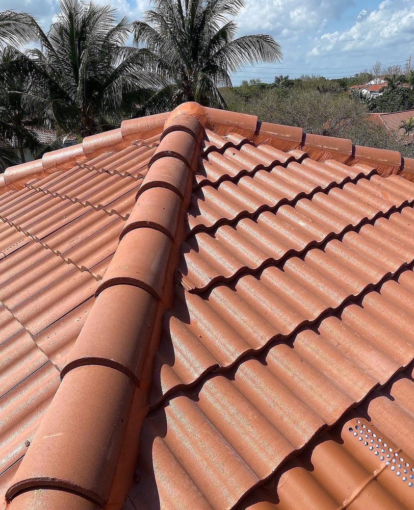 Slide of Marcos Handyman