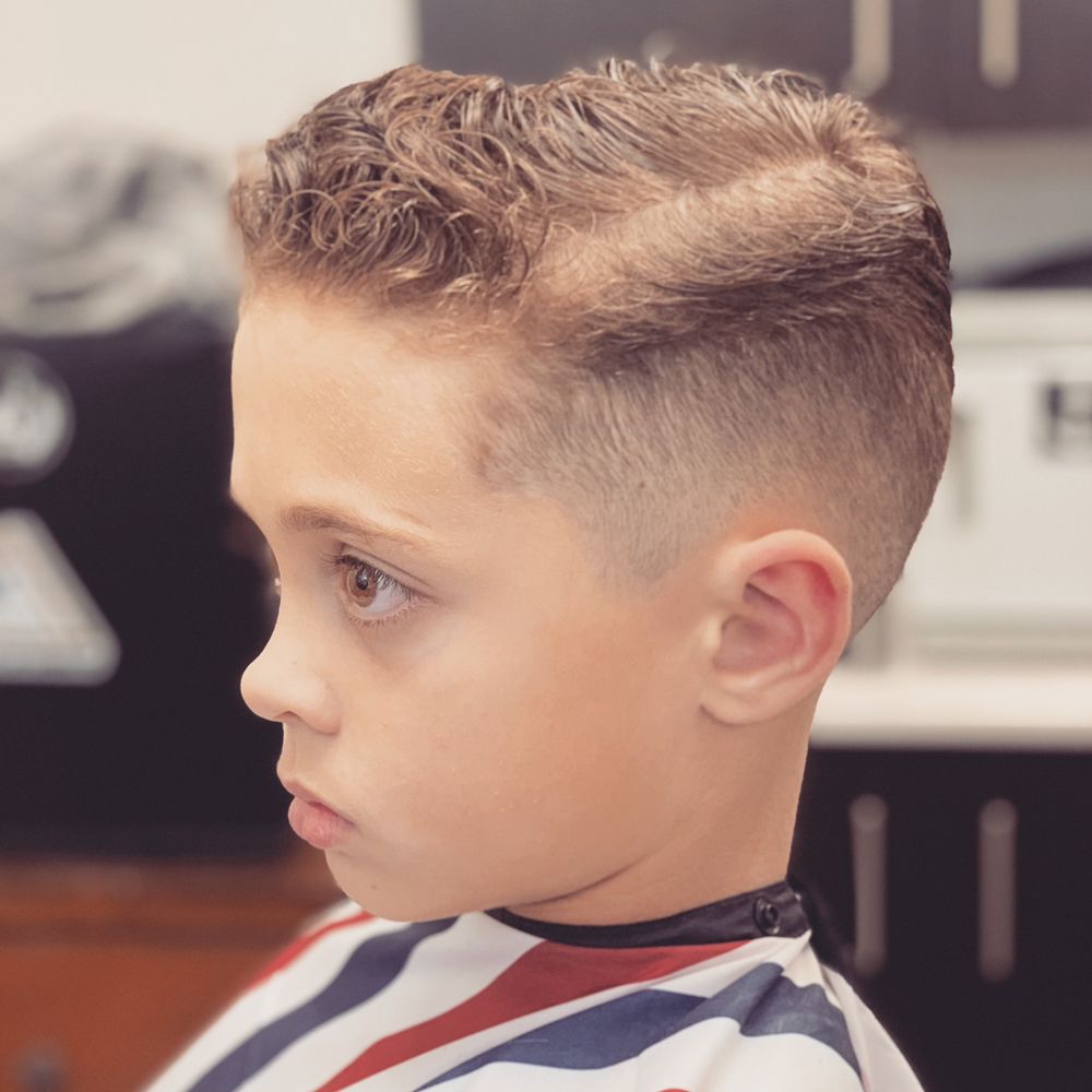 Dood’s Barber Logo