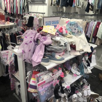 The Children's Place - Extremely messy - Children's Clothing Near Me - Salinas, California The Children's Place - Extremely messy - Children's Clothing Near Me - Salinas, California