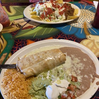 El Pueblito - Mexican Near Me - La Follette, Tennessee