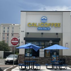Cali Coffee - Outside- front of store