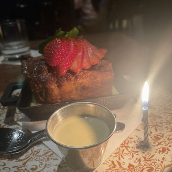 Haywire - Whiskey bread pudding - New American Near Me - Plano, Texas