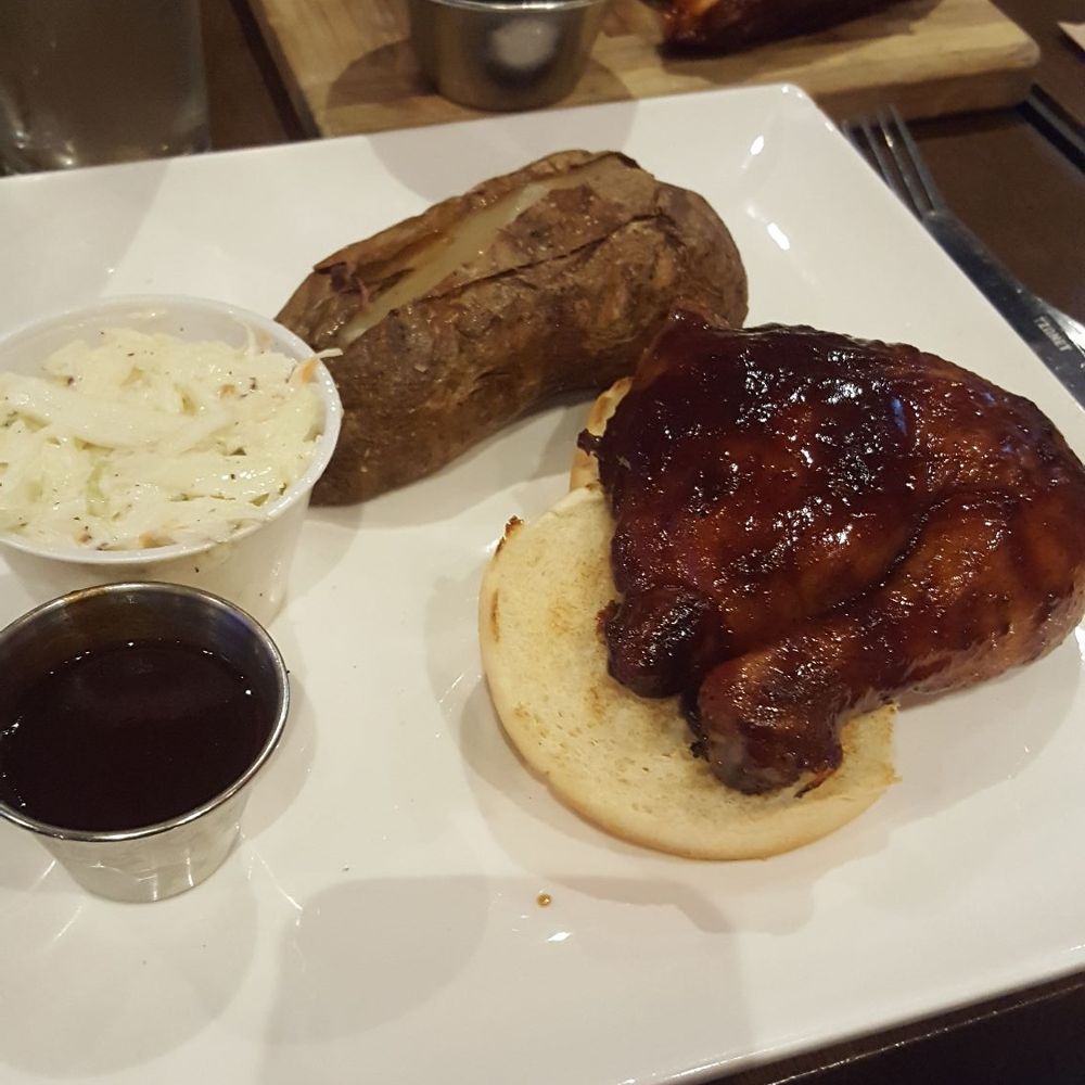 Robbie's - Quarter leg chicken with baked potato and coleslaw - Steakhouses Near Me - Kahnawake, Quebec Robbie's - Quarter leg chicken with baked potato and coleslaw - Steakhouses Near Me - Kahnawake, Quebec
