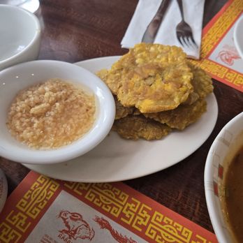 La Nueva Victoria - tostones w/ garlic oil dip - it was ok - Chinese Near Me - New York, New York La Nueva Victoria - tostones w/ garlic oil dip - it was ok - Chinese Near Me - New York, New York