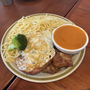 Cafe Orchid - Fried egg with pork chops and spaghetti - Chinese Near Me - Millbrae, California