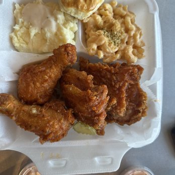 Mike's Chicken - Spicy 3 pc dark skin with extra thigh - Chicken Shop Near Me - Dallas, Texas