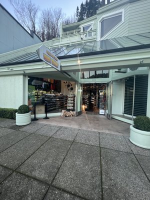 Sausalito Mini Mart by null