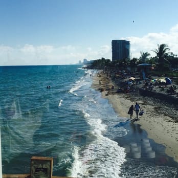 Quarterdeck Restaurants - Pretty views - Seafood Near Me - Dania Beach, Florida