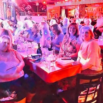 Lips - Florida - Our table - Bars Near Me - Oakland Park, Florida