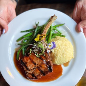 Il Gatto - Every dish is beautifully presented - Italian Near Me - La Habra, California Il Gatto - Every dish is beautifully presented - Italian Near Me - La Habra, California