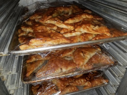 Al Medina Bakery by null