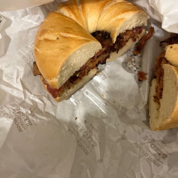 Broadway Bagel - Bacon bagel - Bagels Near Me - New York, New York Broadway Bagel - Bacon bagel - Bagels Near Me - New York, New York