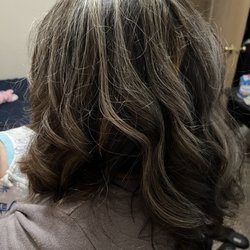 Salon Zavala