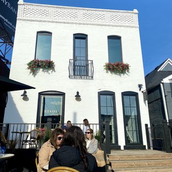 Bisou - Entrance, patio - Coffee & Tea Near Me - Kansas City, Missouri