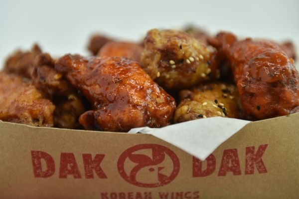 Dak Dak Wings by null