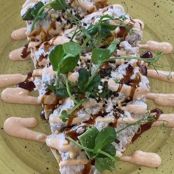 Deck. - Smoked ahi tartine - Hawaiian Near Me - Honolulu, Hawaii Deck. - Smoked ahi tartine - Hawaiian Near Me - Honolulu, Hawaii