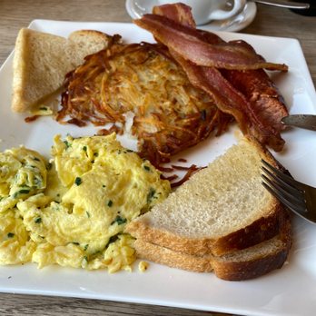 900 Grayson - The Potter - Breakfast & Brunch Near Me - Berkeley, California