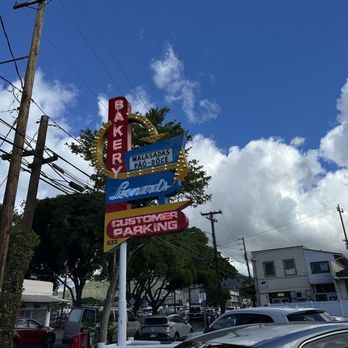 Leonard's Bakery - Leonard's Sign - Bakeries Near Me - Honolulu, Hawaii