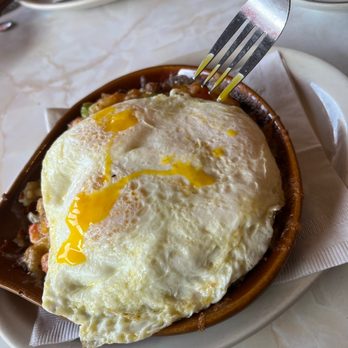 Ma Fischer's - Skillet - American Near Me - Milwaukee, Wisconsin