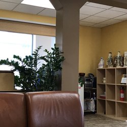 Q Salon